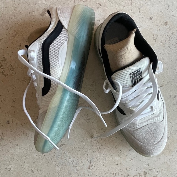 Vans Ave Pro Blanc de Blanc White and Black Sneakers, Men size 7.5 Women size 9 - Picture 4 of 7